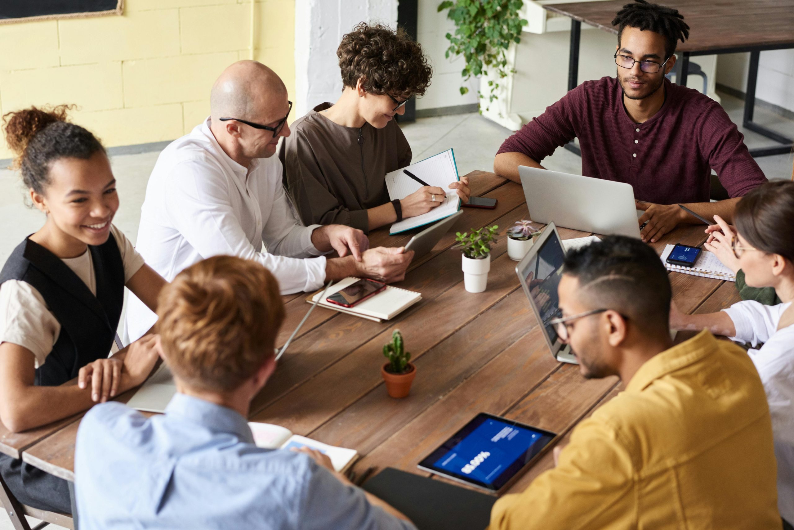 Integrating Time Tracking with Project Management: Boosting Efficiency and Outcomes